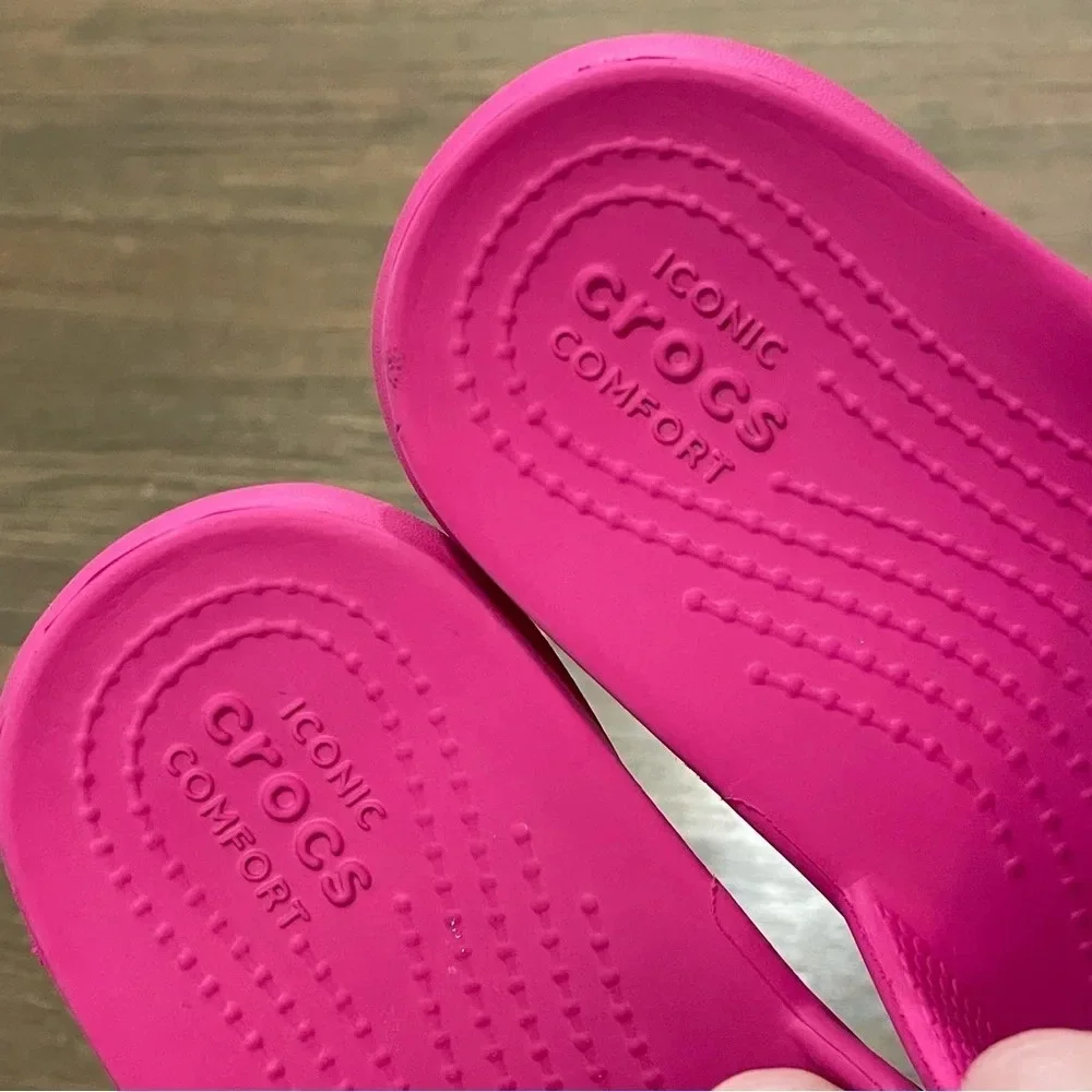 Crocs Iconic Confort Slip-On Hot Pink Sandals Toddlers 13